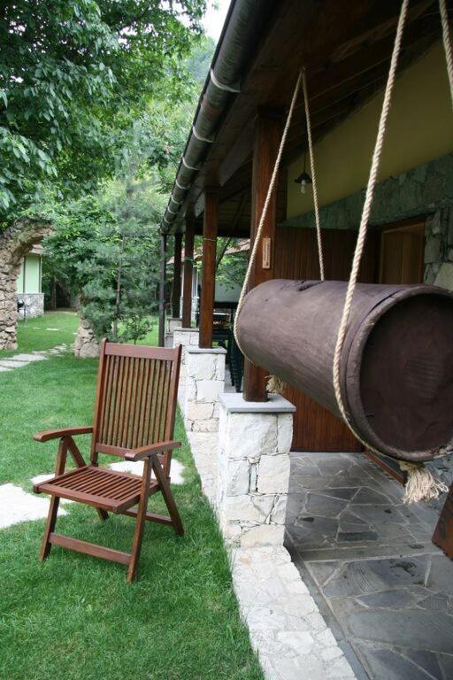 Eco Garden Bed & Breakfast Dilijan Bagian luar foto