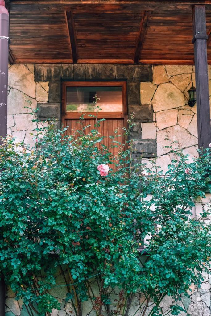 Eco Garden Bed & Breakfast Dilijan Bagian luar foto