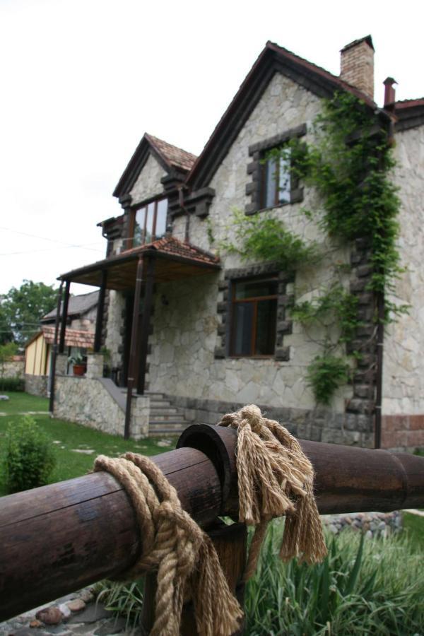 Eco Garden Bed & Breakfast Dilijan Bagian luar foto
